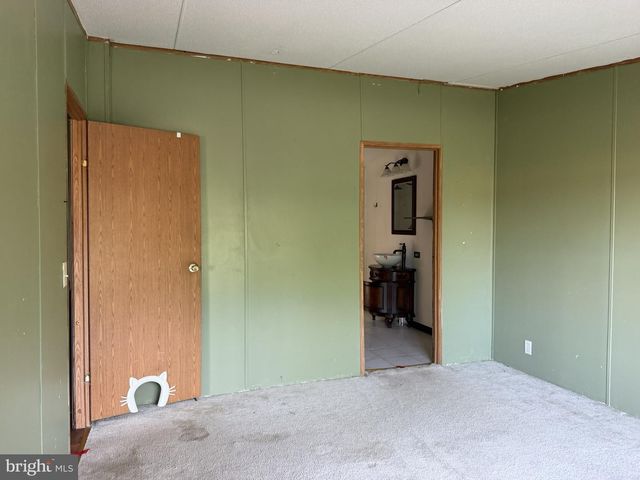 6707 SHARPTOWN RD, Laurel, DE 19956
