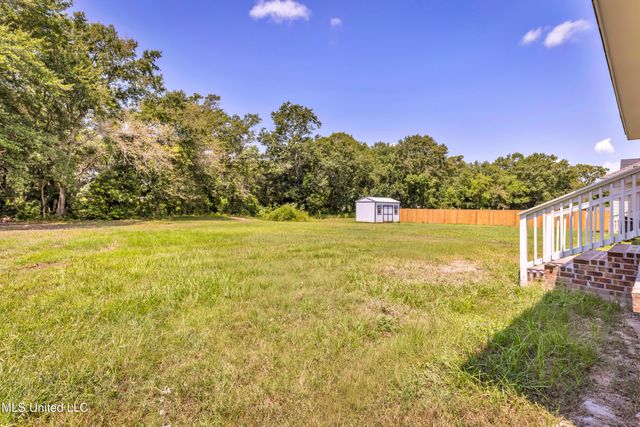 1411 Mantou Street, Pascagoula, MS 39567
