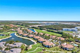 4780 Shinnecock Hills CT 8-102, Naples, FL 34112