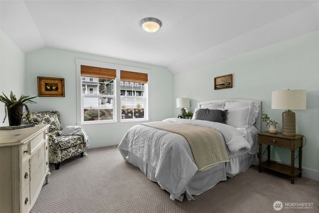 140 E Cedarland Lane, Allyn, WA 98524