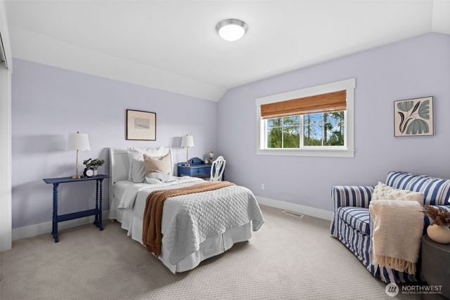 140 E Cedarland Lane, Allyn, WA 98524