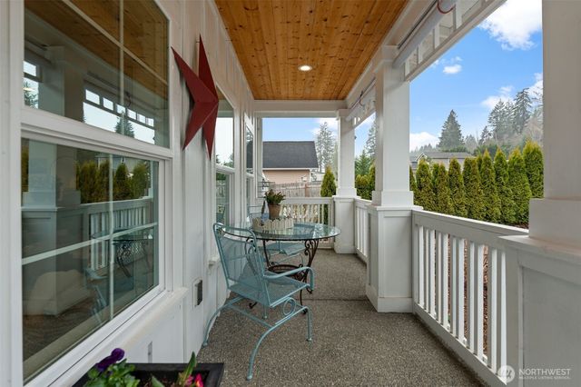 140 E Cedarland Lane, Allyn, WA 98524