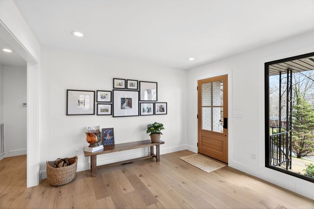 4017 Beverly Hills Dr, Pegram, TN 37143