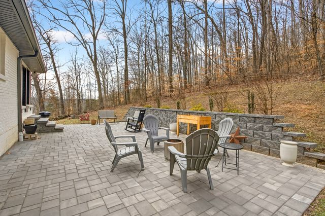 4017 Beverly Hills Dr, Pegram, TN 37143