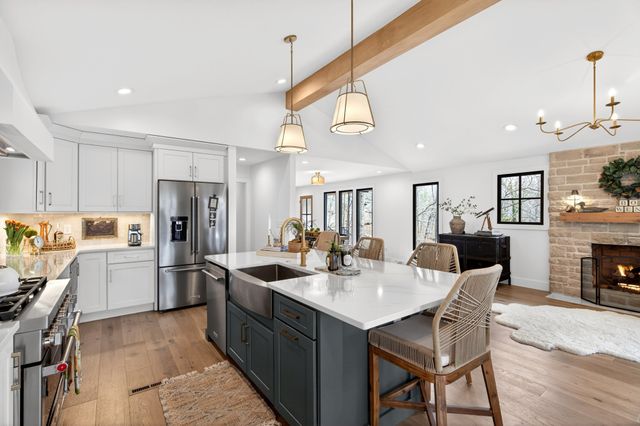 4017 Beverly Hills Dr, Pegram, TN 37143