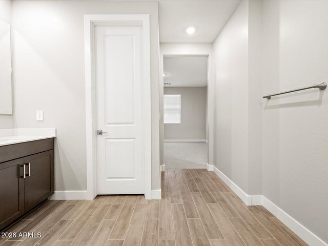 423 W ROCK NEEDLE Trail, Apache Junction, AZ 85120