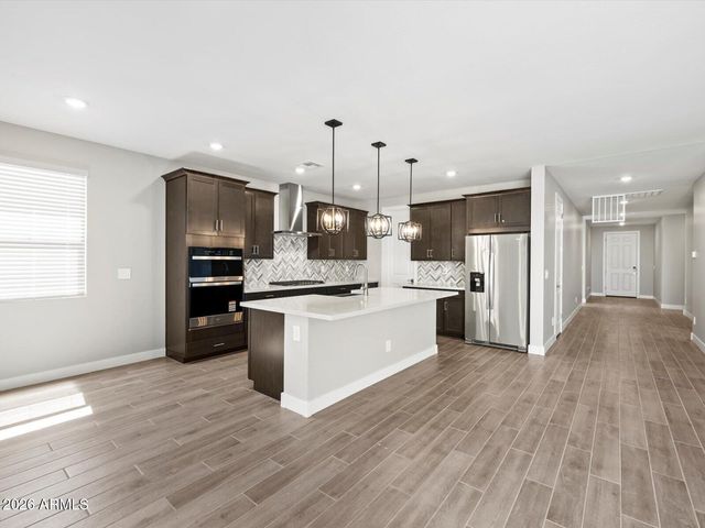 423 W ROCK NEEDLE Trail, Apache Junction, AZ 85120