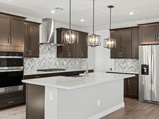 423 W ROCK NEEDLE Trail, Apache Junction, AZ 85120