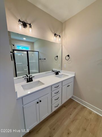 187 Spring Meadows Drive, Aberdeen, NC 28315