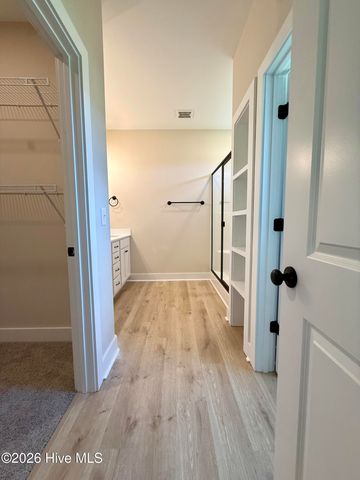 187 Spring Meadows Drive, Aberdeen, NC 28315