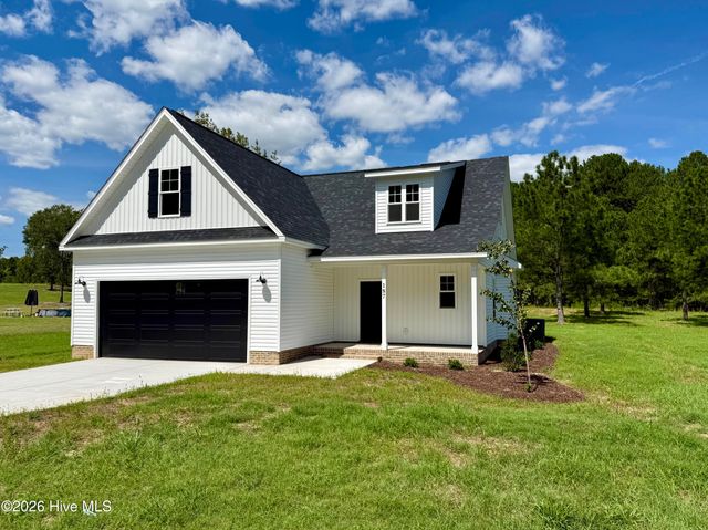 187 Spring Meadows Drive, Aberdeen, NC 28315