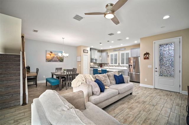 5807 CIRCA FISHHAWK BOULEVARD, Lithia, FL 33547