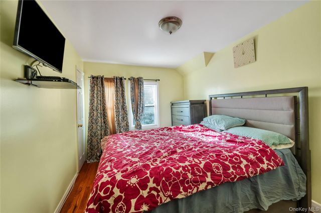 220-16 107th Avenue, Queens Village, NY 11429