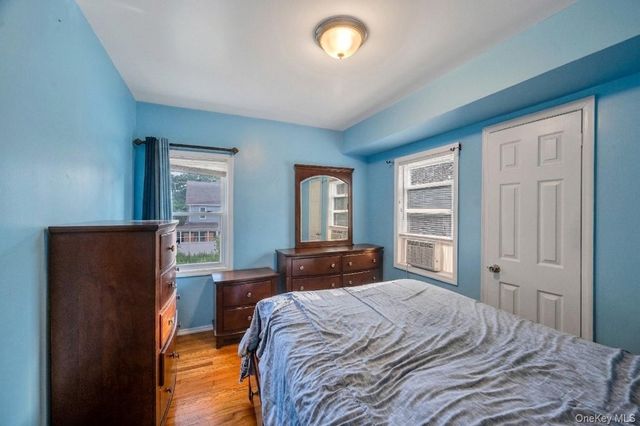 220-16 107th Avenue, Queens Village, NY 11429