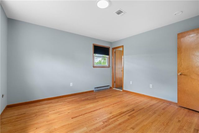3036 South 6th Avenue, Whitehall Twp, PA 18052