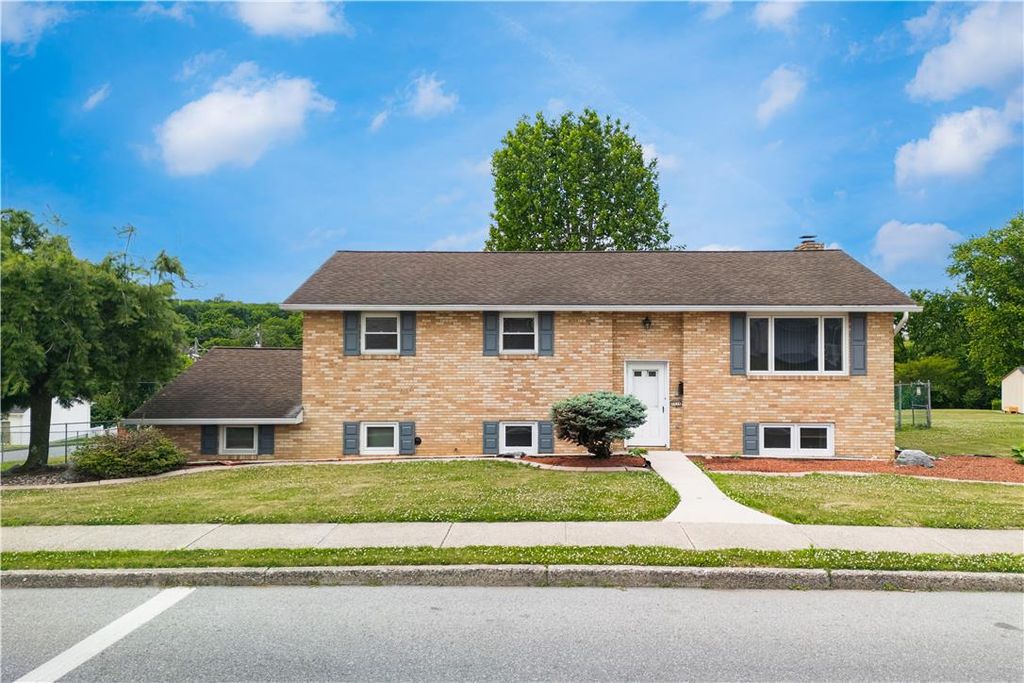 3036 South 6th Avenue, Whitehall Twp, PA 18052