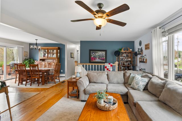 1 Walter Road, Brunswick, NY 12180