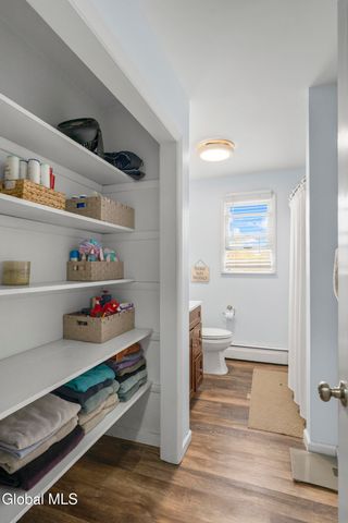 1 Walter Road, Brunswick, NY 12180