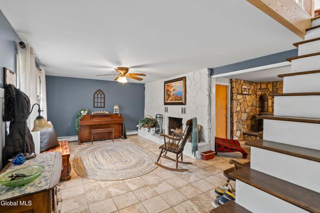1 Walter Road, Brunswick, NY 12180