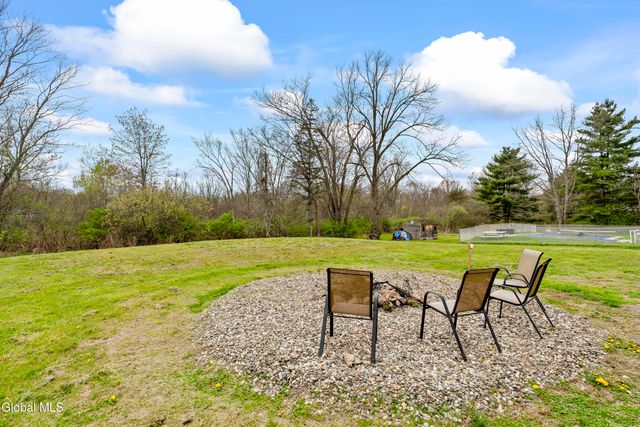 1 Walter Road, Brunswick, NY 12180