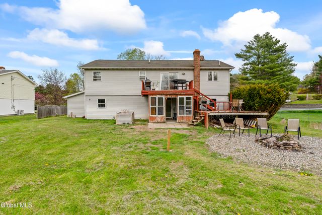 1 Walter Road, Brunswick, NY 12180