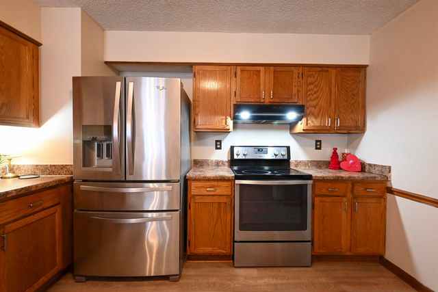 885 LINDEN GROVE CV, Memphis, TN 38018