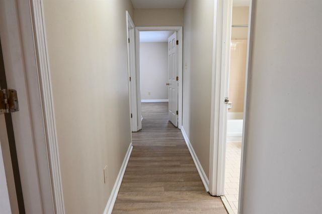 885 LINDEN GROVE CV, Memphis, TN 38018