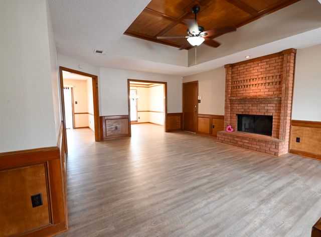 885 LINDEN GROVE CV, Memphis, TN 38018