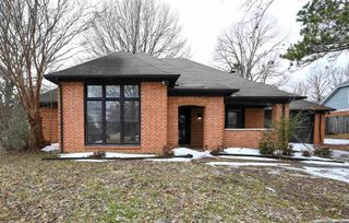 885 LINDEN GROVE CV, Memphis, TN 38018