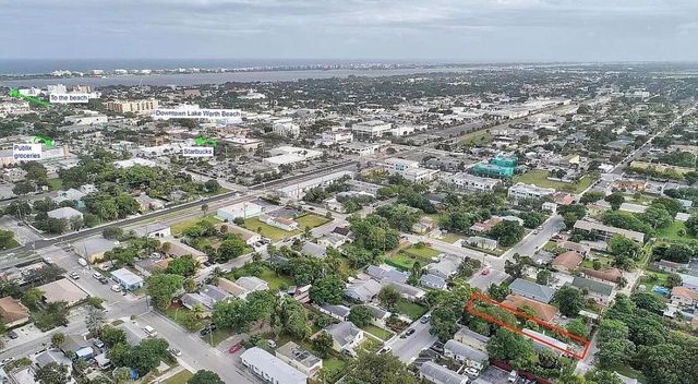 211 N E Street, Lake Worth Beach, FL 33460