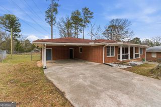 2393 Lilla Circle SW, Atlanta, GA 30310