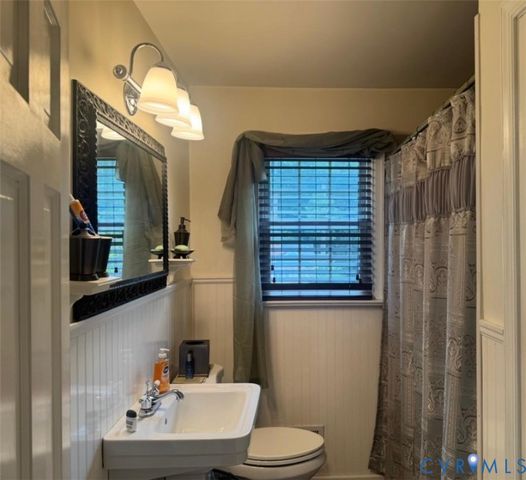 4716 Stornoway Dr, Ampthill, VA 23234