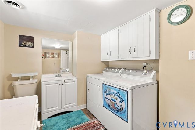 4716 Stornoway Dr, Ampthill, VA 23234