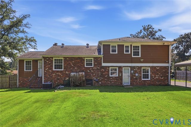 4716 Stornoway Dr, Ampthill, VA 23234