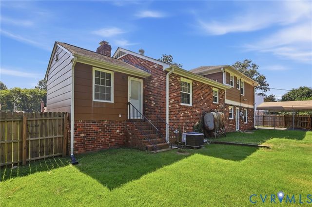 4716 Stornoway Dr, Ampthill, VA 23234