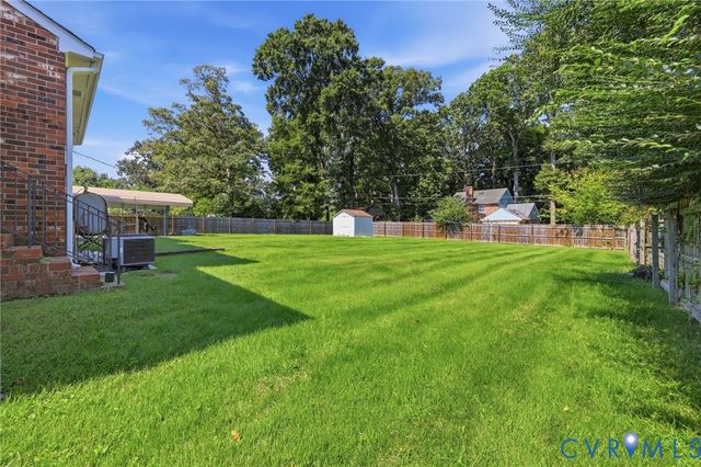 4716 Stornoway Dr, Ampthill, VA 23234