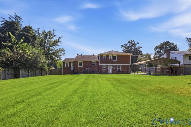 4716 Stornoway Dr, Ampthill, VA 23234