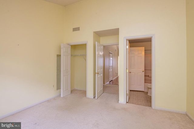 193 HAWTHORNE CT, Wyomissing, PA 19610