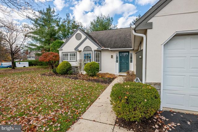 193 HAWTHORNE CT, Wyomissing, PA 19610