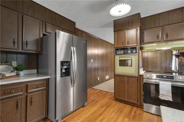 3970 N Martin Way, Lithia Springs, GA 30122