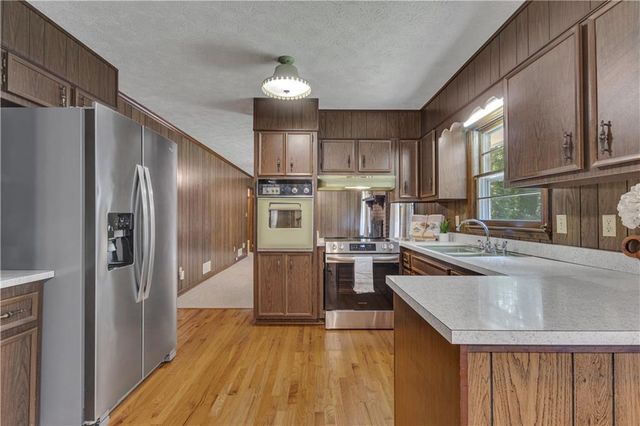 3970 N Martin Way, Lithia Springs, GA 30122