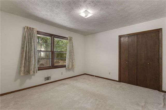3970 N Martin Way, Lithia Springs, GA 30122