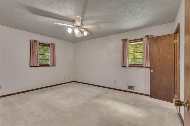 3970 N Martin Way, Lithia Springs, GA 30122
