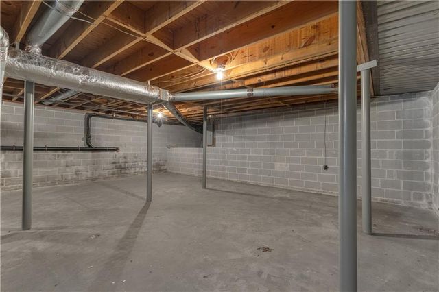 3970 N Martin Way, Lithia Springs, GA 30122