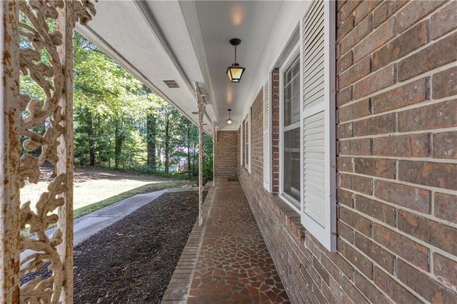 3970 N Martin Way, Lithia Springs, GA 30122