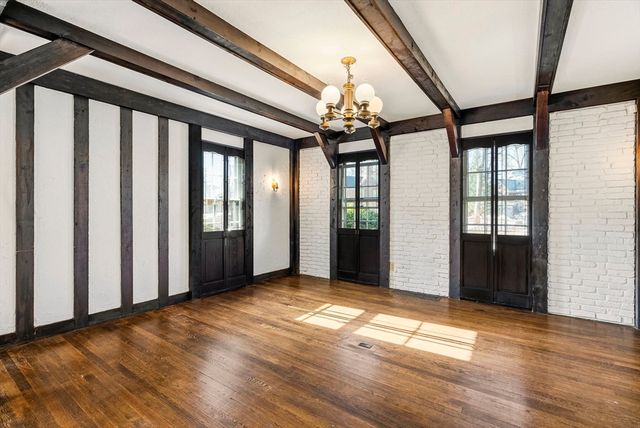 55 Dover, Longmeadow, MA 01106