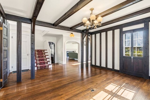 55 Dover, Longmeadow, MA 01106