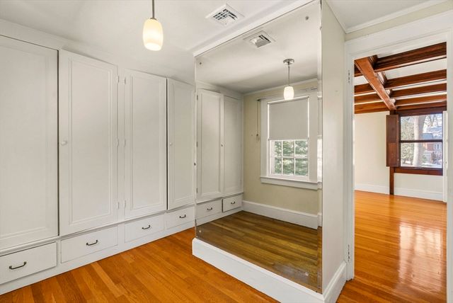 55 Dover, Longmeadow, MA 01106