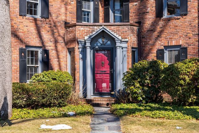 55 Dover, Longmeadow, MA 01106