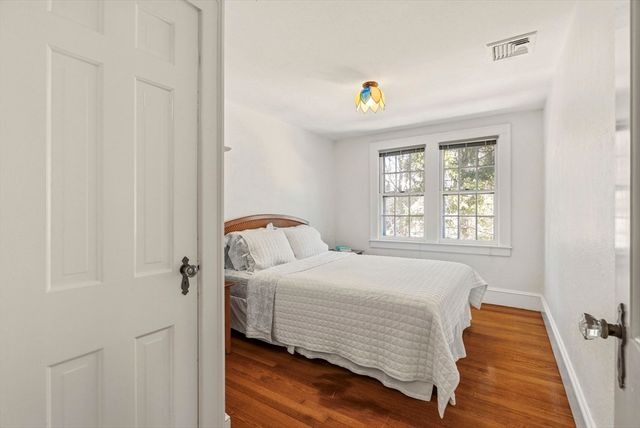 55 Dover, Longmeadow, MA 01106